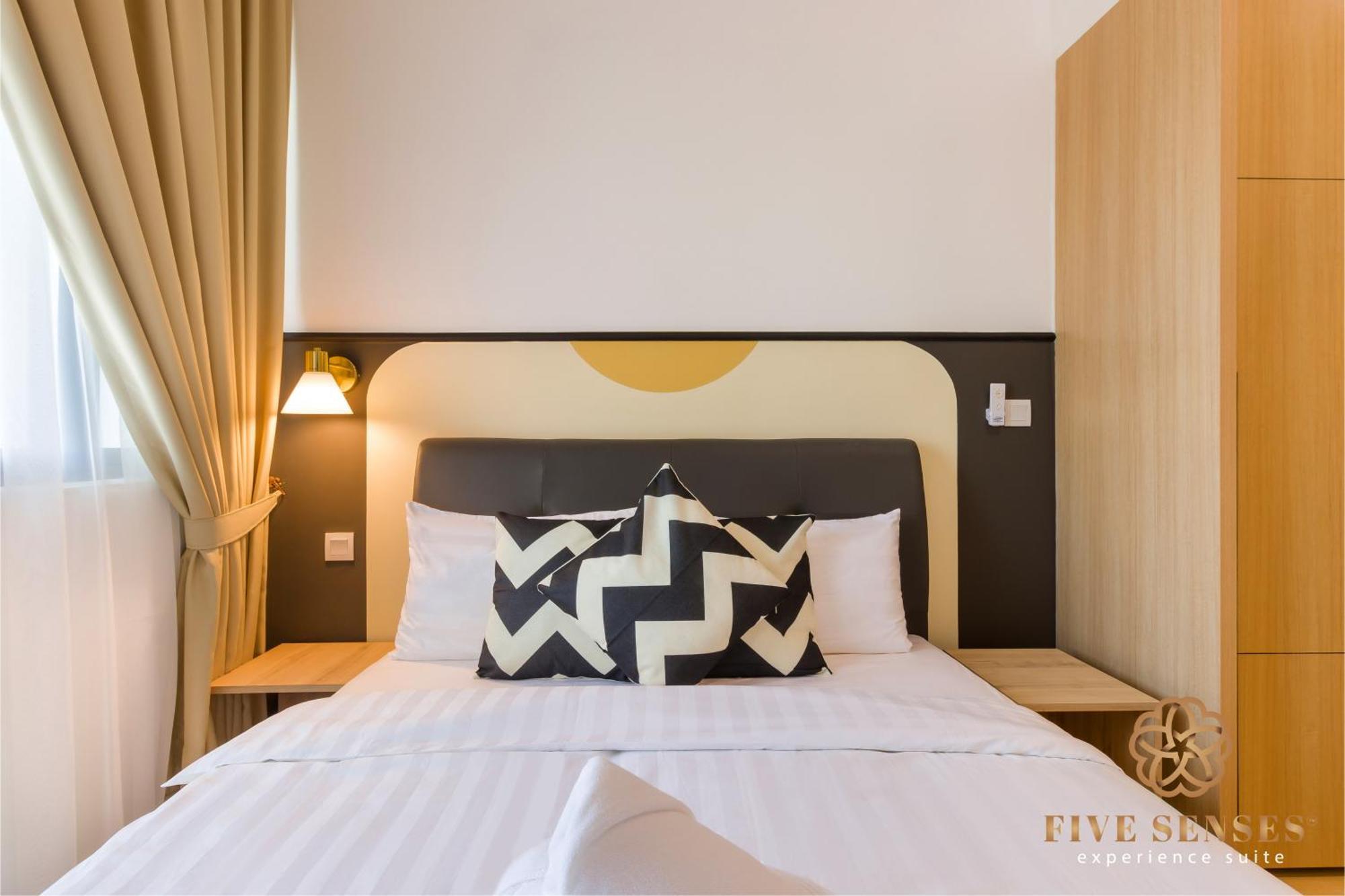 The Colony & The Luxe, Kuala Lumpur By Canopy Lives Room photo